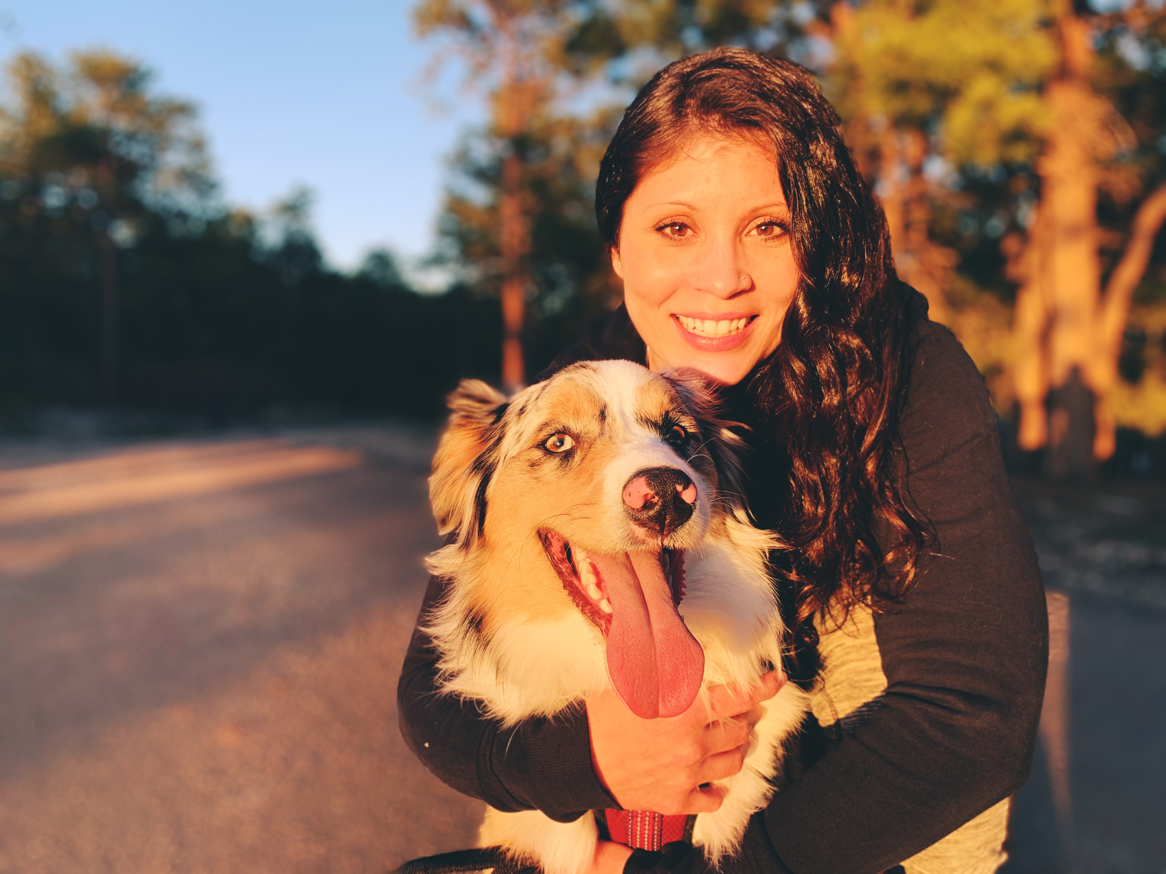 Picture of Jessica and her dog.